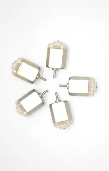 Free Shipping 1Pcs/130 dc motor Small DC motor 3V Miniature motor four-wheel motor small
Free Shipping 1Pcs/130 dc motor Small DC motor 3V Miniature motor four-wheel motor small