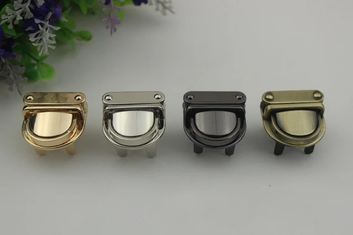 Luggage hardware accessories Metal Clasp Turn Lock Twist Lock for DIY Handbag Bag Purse Hardware Closure Bag Parts Accessories
Luggage hardware accessories Metal Clasp Turn Lock Twist Lock for DIY Handbag Bag Purse Hardware Closure Bag Parts Accessories