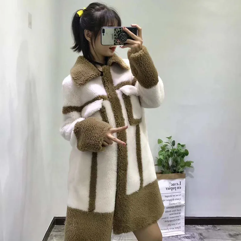 Women Clothes 2019 Thick warm Winter real price Coat Sheep Shearing Fur Jacket Women Real sheep Fur Collar Wool Blends Fur Coat
Women Clothes 2019 Thick warm Winter real price Coat Sheep Shearing Fur Jacket Women Real sheep Fur Collar Wool Blends Fur Coat