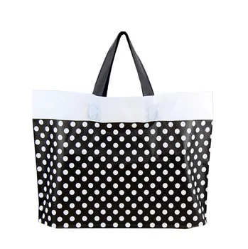 2018 New 200pcs Black Polka dot Plastic gift bags,plastic shopping bag 35*8*25cm
2018 New 200pcs Black Polka dot Plastic gift bags,plastic shopping bag 35*8*25cm