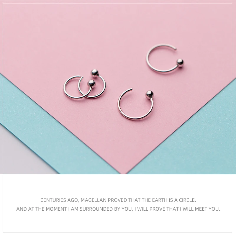 Colusiwei Small Round Circle Hoop Earrings for Women 925 Sterling Silver Sweet Beads Ear Hoops Female Fashion Bijoux 2 Size
Colusiwei Small Round Circle Hoop Earrings for Women 925 Sterling Silver Sweet Beads Ear Hoops Female Fashion Bijoux 2 Size