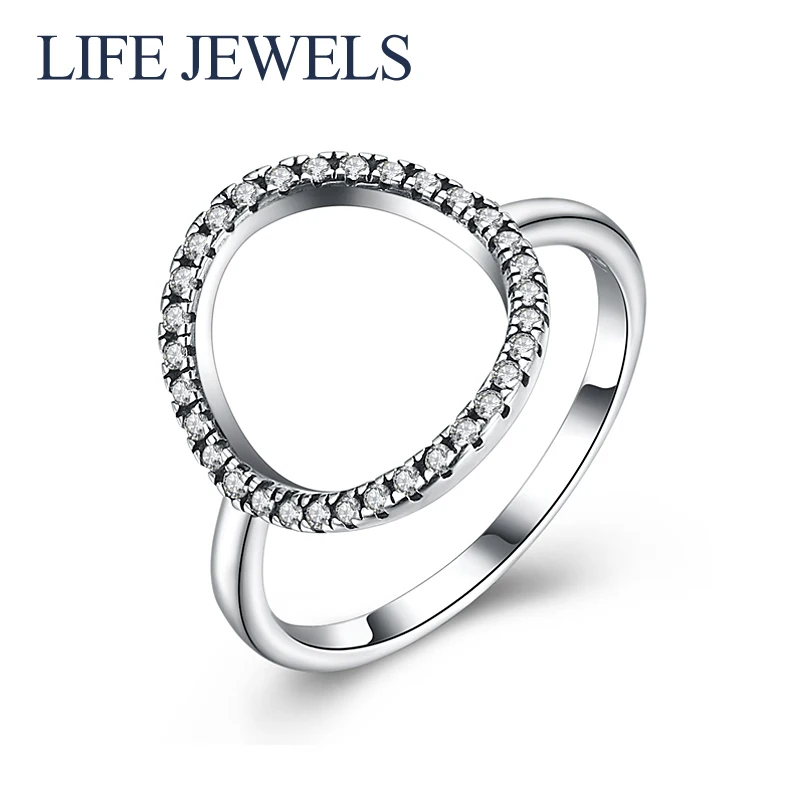 Authentic100% 925 Sterling Silver Austria Zircon Rings Charm l Women Luxury Sterling Silver Valentine's Day Gift Jewelry 18151
Authentic100% 925 Sterling Silver Austria Zircon Rings Charm l Women Luxury Sterling Silver Valentine's Day Gift Jewelry 18151