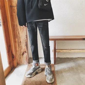 2018 Autumn New Men's Fashion Temperament Personality Loose Youth Casual Solid Color Straight Versatile Cotton Denim Trousers
2018 Autumn New Men's Fashion Temperament Personality Loose Youth Casual Solid Color Straight Versatile Cotton Denim Trousers