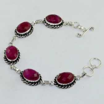 Rubys Silver Overlay on Copper Bracelet , 19.6 cm, B1785
Rubys Silver Overlay on Copper Bracelet , 19.6 cm, B1785