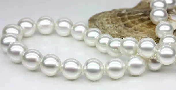 

Free Shipping Huge 18"10-11mm Natural South Sea genuine white perfect round pearl necklace (09.08)