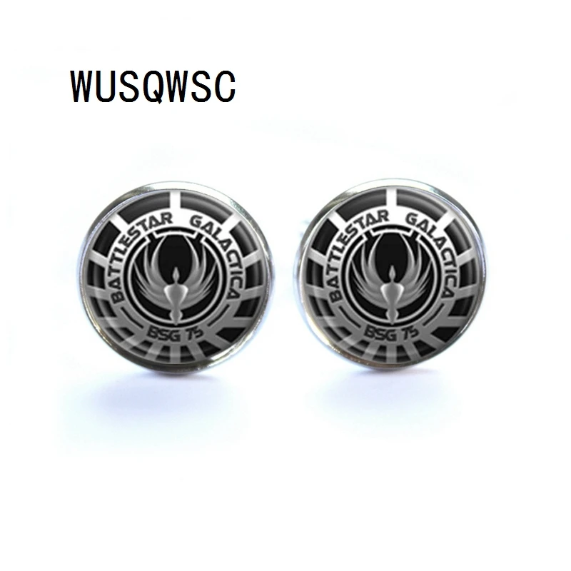 2018 Battlestar Galactica Glass Dome Cufflink Silver Color Vintage Movie gift send by Friend High Quality Cufflinks Jewelry
2018 Battlestar Galactica Glass Dome Cufflink Silver Color Vintage Movie gift send by Friend High Quality Cufflinks Jewelry