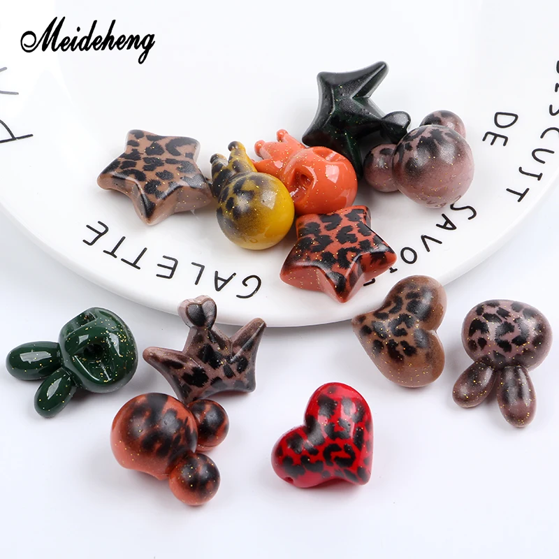 Meideheng Solid Leopard Print Charm Beads Crown Mouse Rabbit Nowadays Fashion Headdress Beads For Needlework Creative Fastener
Meideheng Solid Leopard Print Charm Beads Crown Mouse Rabbit Nowadays Fashion Headdress Beads For Needlework Creative Fastener