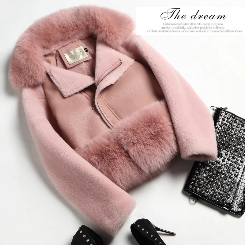 Real fur coat women winter thick warm fur one piece leather jacket pink coat genuine sheepskin leather jacket female 70714L
Real fur coat women winter thick warm fur one piece leather jacket pink coat genuine sheepskin leather jacket female 70714L