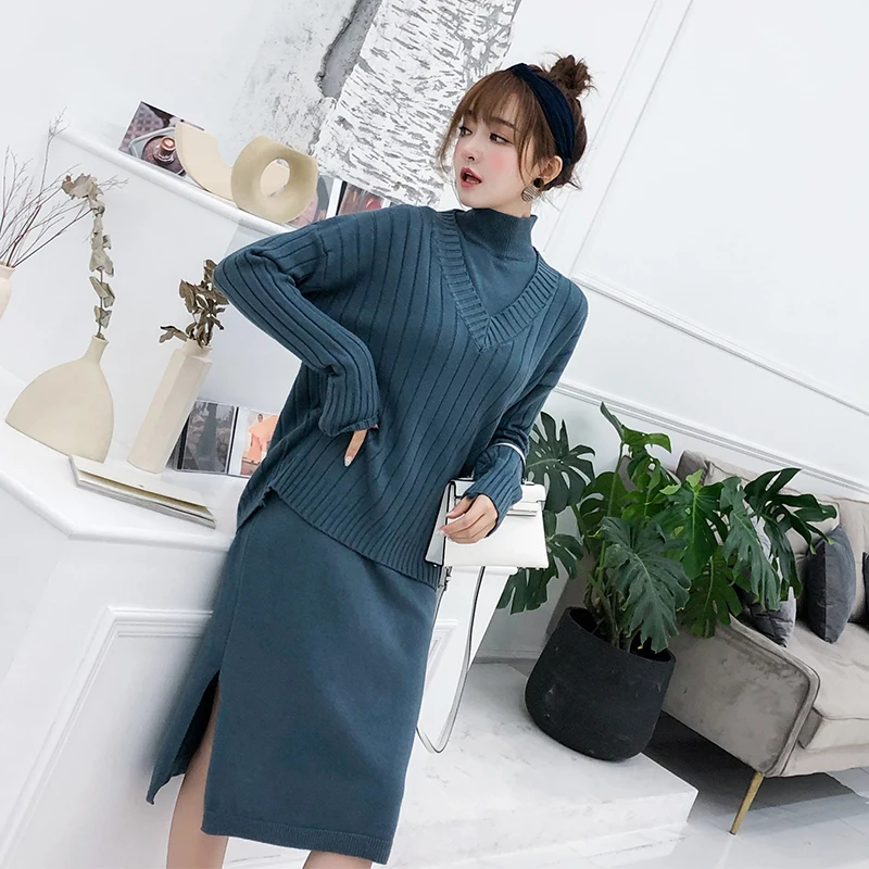 Winter Women Knitted 2 Pieces Set V-neck Loose Sweater & Turtleneck Sleeveless Knee-length Dress Women Warm Sweater Set 2018
Winter Women Knitted 2 Pieces Set V-neck Loose Sweater & Turtleneck Sleeveless Knee-length Dress Women Warm Sweater Set 2018