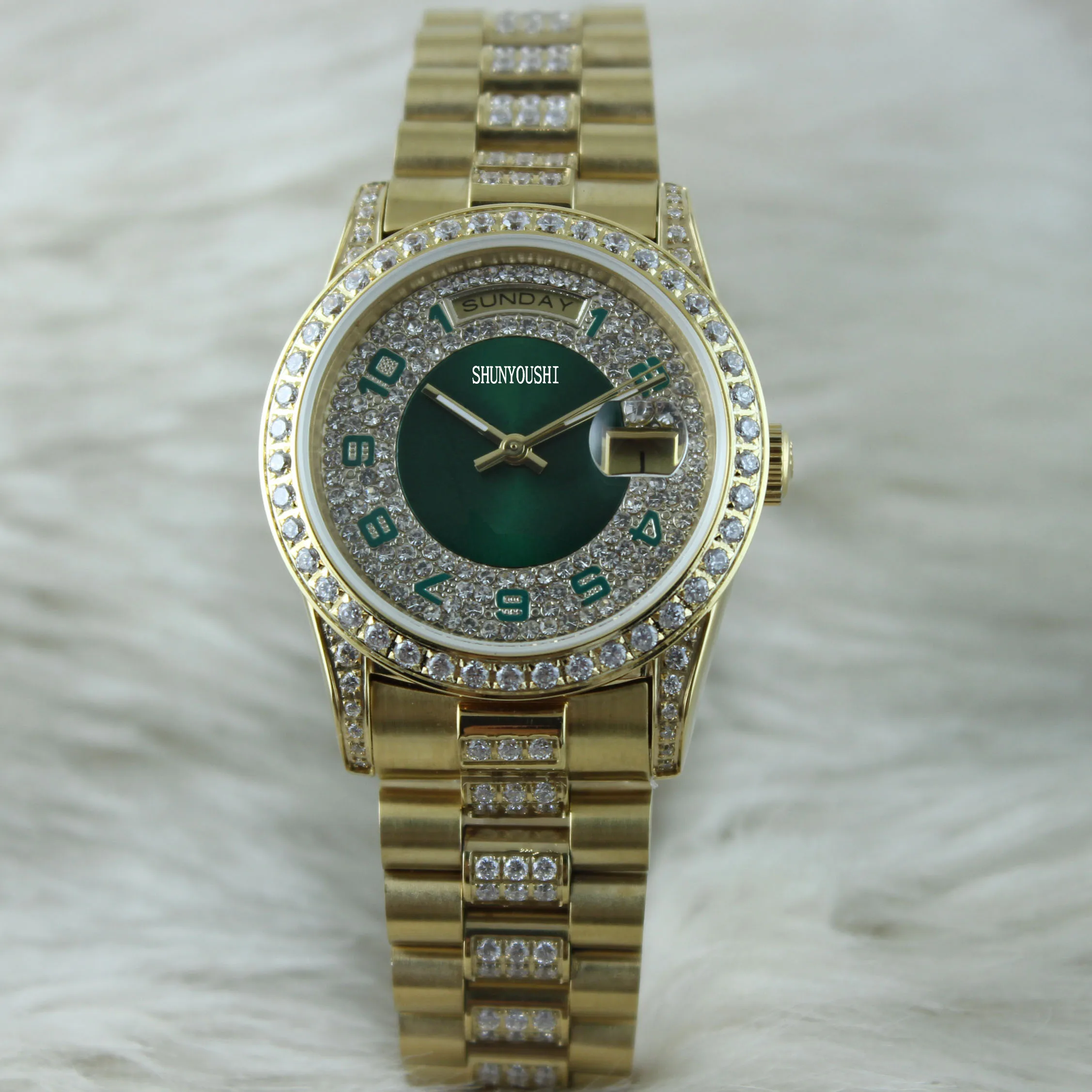 WG0618 Mens Watches Top Brand Runway Luxury European Design Automatic Mechanical Watch
WG0618 Mens Watches Top Brand Runway Luxury European Design Automatic Mechanical Watch