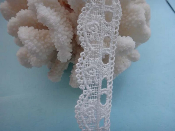 10 yard/lot width 0.98" 2.5cm white cotton water soluble lace trim ribbon L4K150 DCHS1307
10 yard/lot width 0.98" 2.5cm white cotton water soluble lace trim ribbon L4K150 DCHS1307