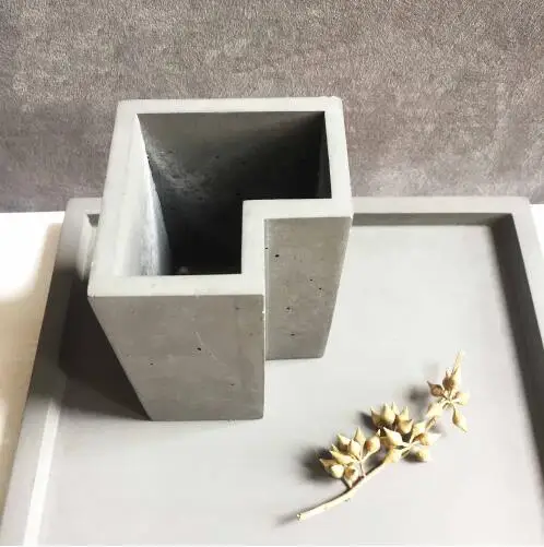 Desktop pen holder Silica gel mold modern wind geometric irregular cement pen holder cement pots molds
Desktop pen holder Silica gel mold modern wind geometric irregular cement pen holder cement pots molds