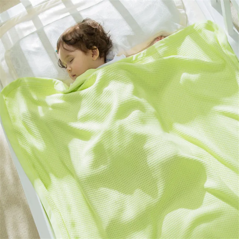 Many size optional baby bamboo fiber sleeping blanket children nap bamboo blanket kids air-conditioner room bedding blanket
Many size optional baby bamboo fiber sleeping blanket children nap bamboo blanket kids air-conditioner room bedding blanket