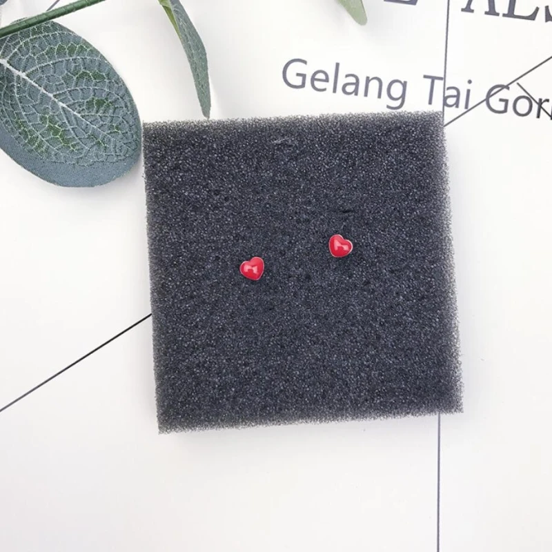 Korea Cute Red Heart Not Allergy 925 Sterling Silver Temperament Personality Trendy Female Stud Earrings SEA205
Korea Cute Red Heart Not Allergy 925 Sterling Silver Temperament Personality Trendy Female Stud Earrings SEA205