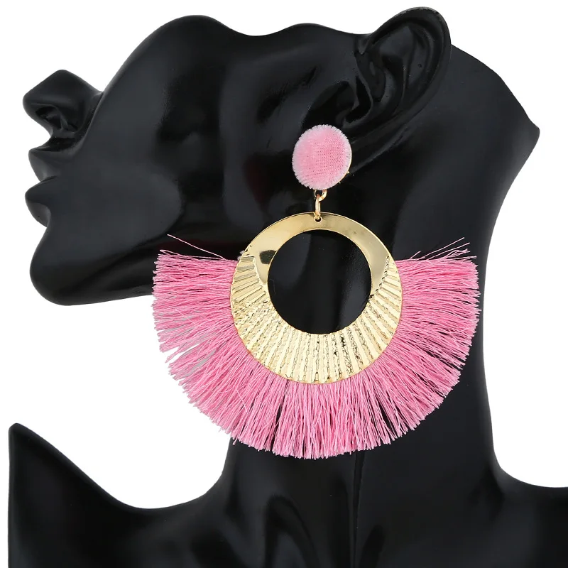 creative hemline fringe fringe exaggerated earrings Bohemian ethnic style metal hoop The pendants
creative hemline fringe fringe exaggerated earrings Bohemian ethnic style metal hoop The pendants