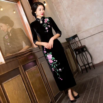 Black Sexy Split Slim Dress Chinese Style Velvet Long Women Cheongsam Elegant Vintage Embroidery Flower Qipao Vestidos S-4XL
Black Sexy Split Slim Dress Chinese Style Velvet Long Women Cheongsam Elegant Vintage Embroidery Flower Qipao Vestidos S-4XL