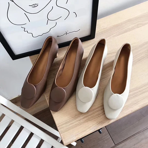 Boussac Round Buckle High Heels Women Shoes Vintage Square Toe Women Pumps Strange Wood Heel Ladies Shoes SWA0176
Boussac Round Buckle High Heels Women Shoes Vintage Square Toe Women Pumps Strange Wood Heel Ladies Shoes SWA0176