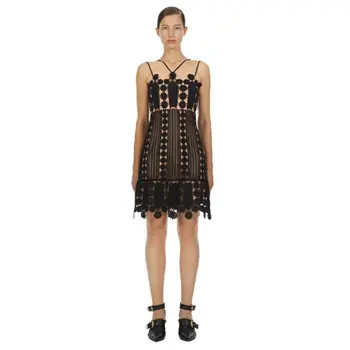 2019 Mini Dress Sexy Backless Spaghetti Strap Floral Women Lace Sleeveless Bandage Night Club Body con Party Dresses Wholesale 
2019 Mini Dress Sexy Backless Spaghetti Strap Floral Women Lace Sleeveless Bandage Night Club Body con Party Dresses Wholesale