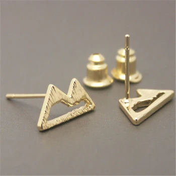Fashion peaks stud earrings Peaks of the personality model stud earrings Simple and beautiful scenery stud earrings
Fashion peaks stud earrings Peaks of the personality model stud earrings Simple and beautiful scenery stud earrings