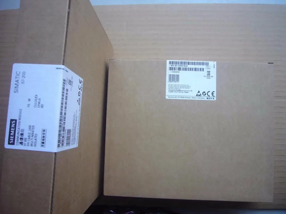New Original SIMATIC S7-200 6ES7901-3DB30-0XA0 USB/PPI CABLE 6ES7 901-3DB30-0XA0 MULTIMASTER USB TO PPI CABLE fastship
New Original SIMATIC S7-200 6ES7901-3DB30-0XA0 USB/PPI CABLE 6ES7 901-3DB30-0XA0 MULTIMASTER USB TO PPI CABLE fastship