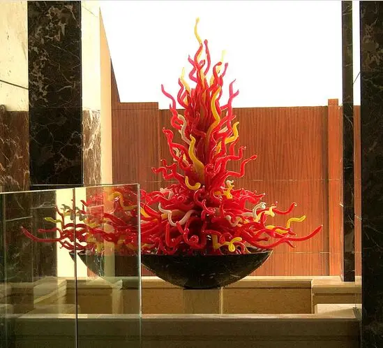 100% Mouth Blown Borosilicate Glass Dale Chihuly Craft Modern Pop Art Stylish Glass Table Sculpture
100% Mouth Blown Borosilicate Glass Dale Chihuly Craft Modern Pop Art Stylish Glass Table Sculpture