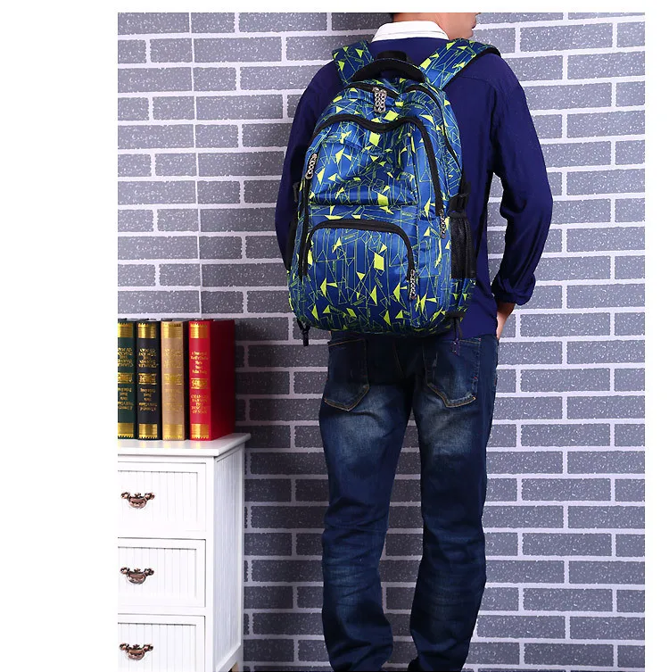 3544654597_1126999152