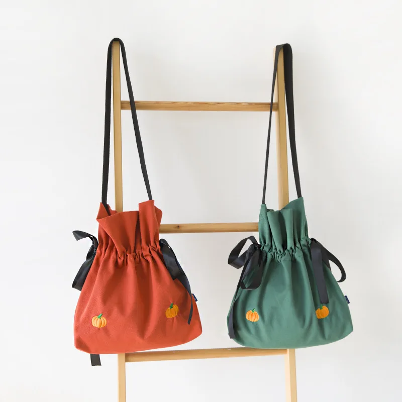 2019 New Fashion String Embroidery Bucket Bags Women Canvas Handbags Female Casual Simple Messenger Bags Shoulder Bags
2019 New Fashion String Embroidery Bucket Bags Women Canvas Handbags Female Casual Simple Messenger Bags Shoulder Bags