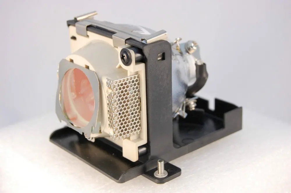 

60.J7693.CG1 Replacement Projector Lamp with Housing for BENQ PB7115 / PB7215 / PB7235 / PB7110 / PB7110-UHP / PB7210