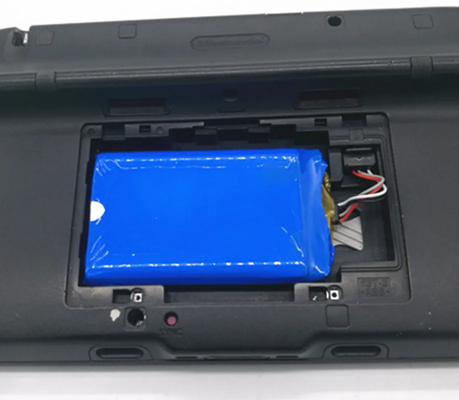 3.7V 6000mAh Rechargeable Replacement Battery for Nintend U W ii Wi iU GamePad Controller Joystick Repair Part+Free Screwdriver
3.7V 6000mAh Rechargeable Replacement Battery for Nintend U W ii Wi iU GamePad Controller Joystick Repair Part+Free Screwdriver