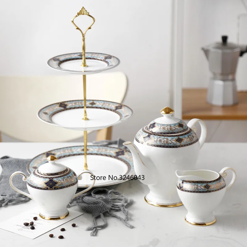 European bone china dried fruit plated gold snack plate 2 layer 3 layer string plate English afternoon teapot coffee pot set
European bone china dried fruit plated gold snack plate 2 layer 3 layer string plate English afternoon teapot coffee pot set