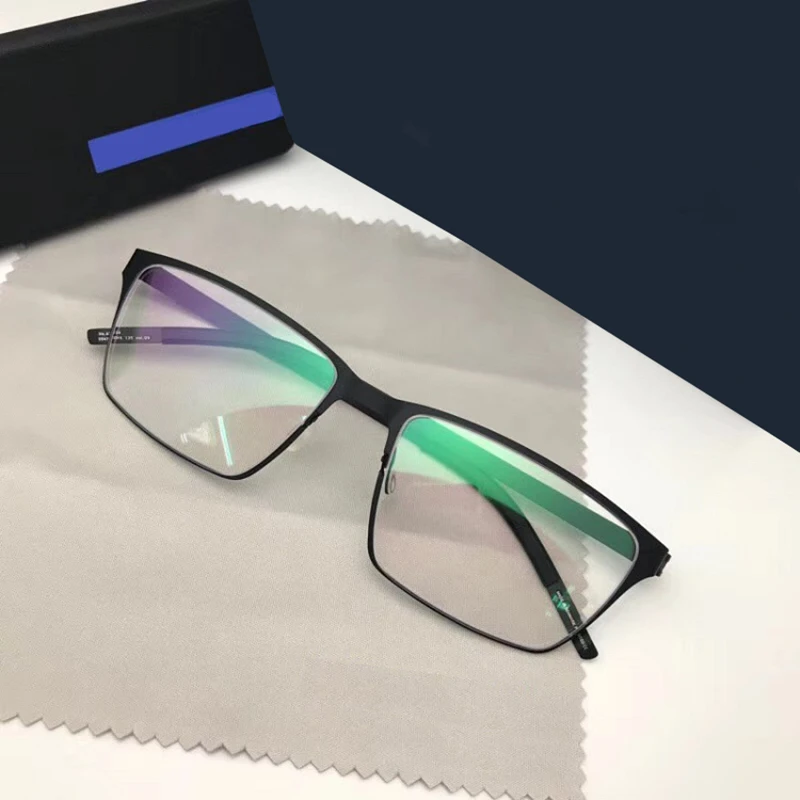 Super Lightweight Men's Retro Rectangle Glasses Optical Prescription Titanium Glasses Frame Men Spectacles Oculos de Grau
Super Lightweight Men's Retro Rectangle Glasses Optical Prescription Titanium Glasses Frame Men Spectacles Oculos de Grau