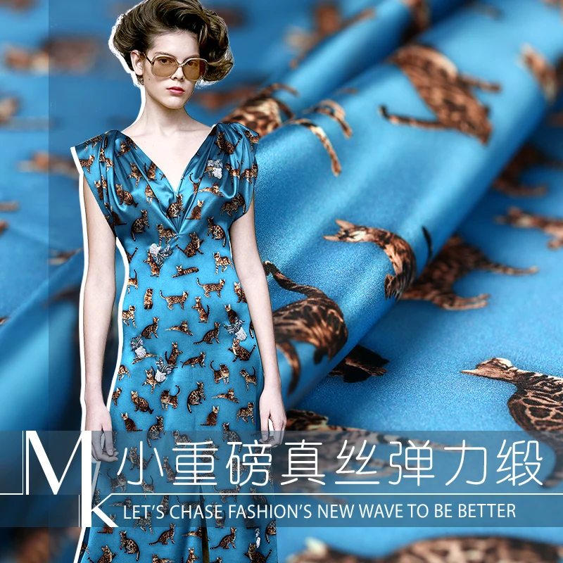 19 Spring Summer New Persian cat Digital Print 95%Silk 5%Spandex Charmeuse Fabric For Women Dress 100cm Wide Cloth DIY Sewing
19 Spring Summer New Persian cat Digital Print 95%Silk 5%Spandex Charmeuse Fabric For Women Dress 100cm Wide Cloth DIY Sewing