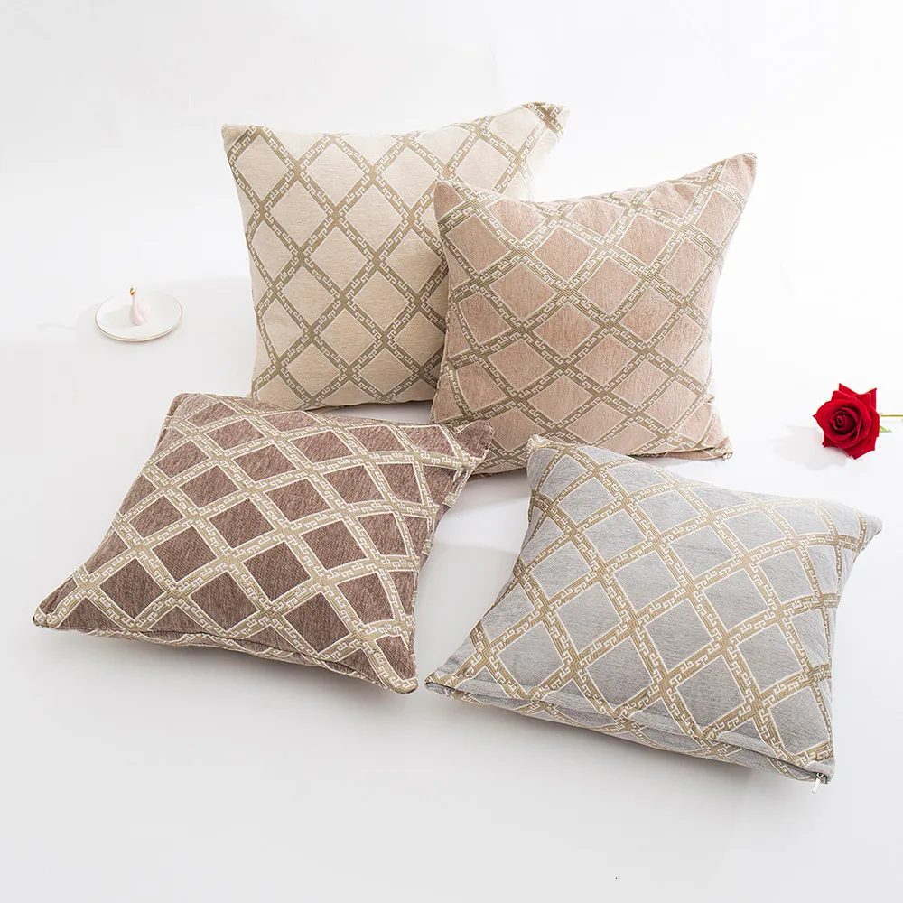 Chenille Square Pillow Cover Pillowcase Toss Pillowcase Hidden Zipper Closur High Quality 45cm*45cm Droship 10JUL 30
Chenille Square Pillow Cover Pillowcase Toss Pillowcase Hidden Zipper Closur High Quality 45cm*45cm Droship 10JUL 30
