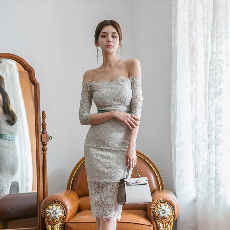 Women Solid Corset Midi Dress Off Shoulder Summer Dress for Ladies Slash Neck Bodycon Wrap Lace Dress Women Sukienki Ropa Mujer
Women Solid Corset Midi Dress Off Shoulder Summer Dress for Ladies Slash Neck Bodycon Wrap Lace Dress Women Sukienki Ropa Mujer