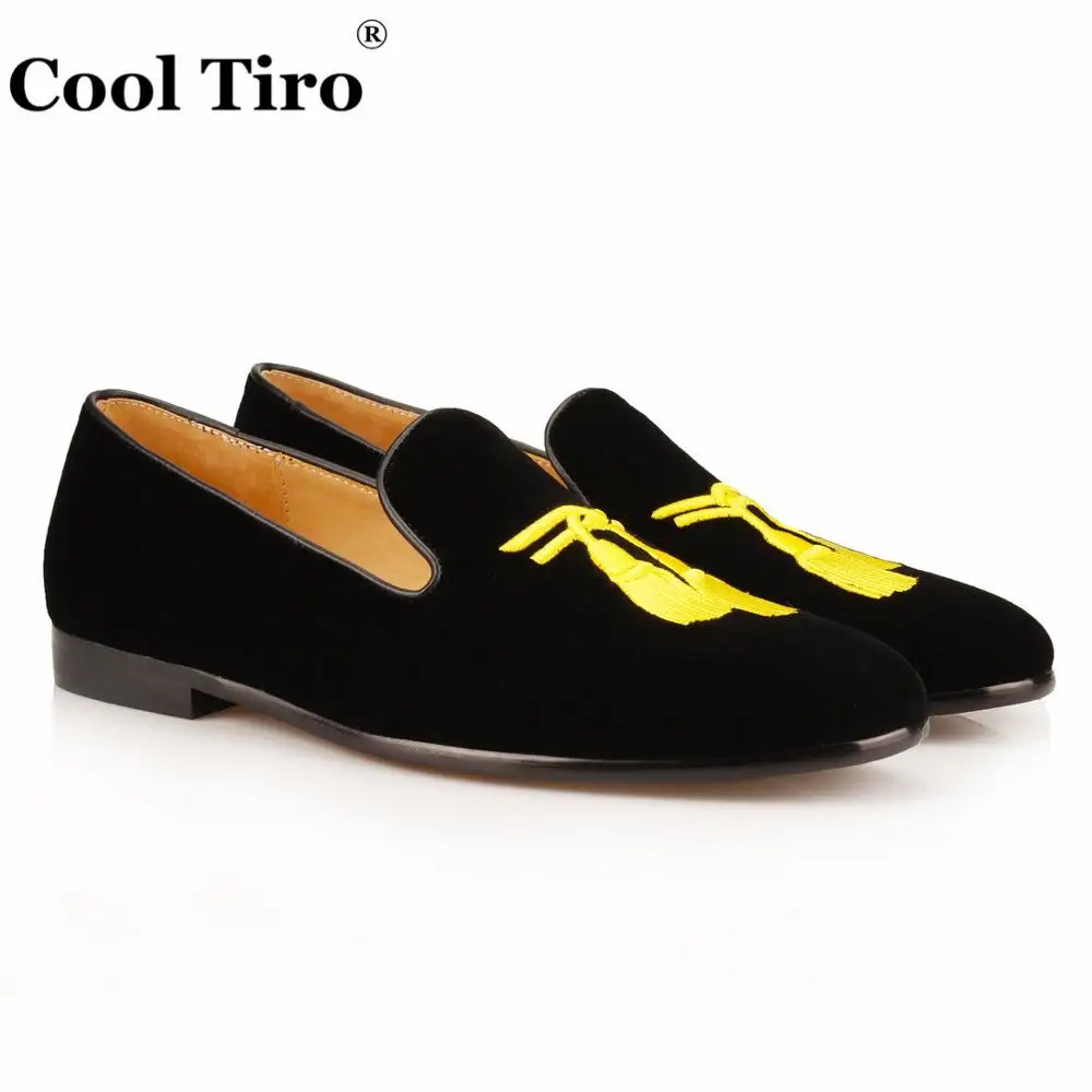 Men velvet slippers Loafers Embroidered (3)