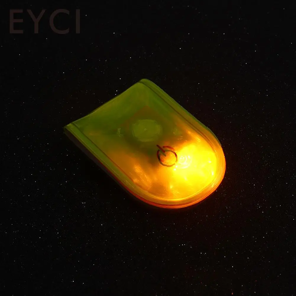 Plastic Magnet Magnet Clip Emergency Signal Led Light Signal Lamp Durable Strobe Light Running Lights Eye-Catching Night
Plastic Magnet Magnet Clip Emergency Signal Led Light Signal Lamp Durable Strobe Light Running Lights Eye-Catching Night