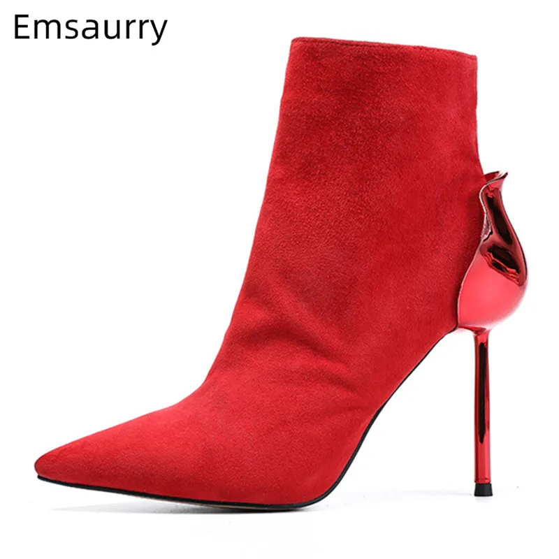 Metal Leaf Thin Heel Ankle Boots Women Sexy Pointed Toe High Heels Side Zip Luxury Suede Short Boots New Autumn Botas Mujer
Metal Leaf Thin Heel Ankle Boots Women Sexy Pointed Toe High Heels Side Zip Luxury Suede Short Boots New Autumn Botas Mujer