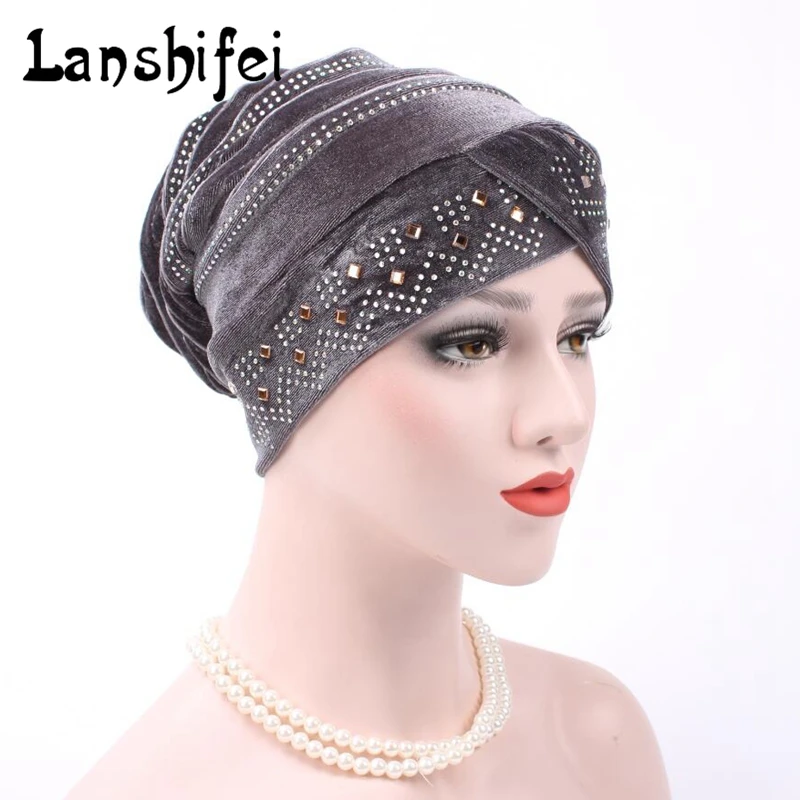 2017 New Women Rhinestone Turban Cap Chemotherapy Hat Muslim Folding Pile Cap 7 Colors Bandana Headscarf Ladies Hair Accessories
2017 New Women Rhinestone Turban Cap Chemotherapy Hat Muslim Folding Pile Cap 7 Colors Bandana Headscarf Ladies Hair Accessories