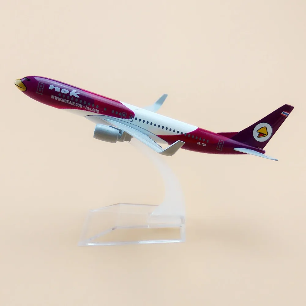 16cm Alloy Metal Purple Thai NOK B737 Air Airlines Boeing 737 Airways Plane Model Airplane Model w Stand Aircraft Gift
16cm Alloy Metal Purple Thai NOK B737 Air Airlines Boeing 737 Airways Plane Model Airplane Model w Stand Aircraft Gift