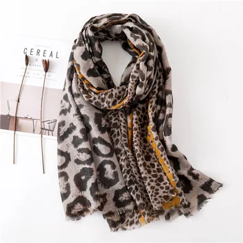 Ladies Fashion Sexy Leopard Dot Fringes Viscose Shawl Scarf Autumn Winter Wraps and Scarves Pashmina Foulards Stole Muslim Hijab
Ladies Fashion Sexy Leopard Dot Fringes Viscose Shawl Scarf Autumn Winter Wraps and Scarves Pashmina Foulards Stole Muslim Hijab