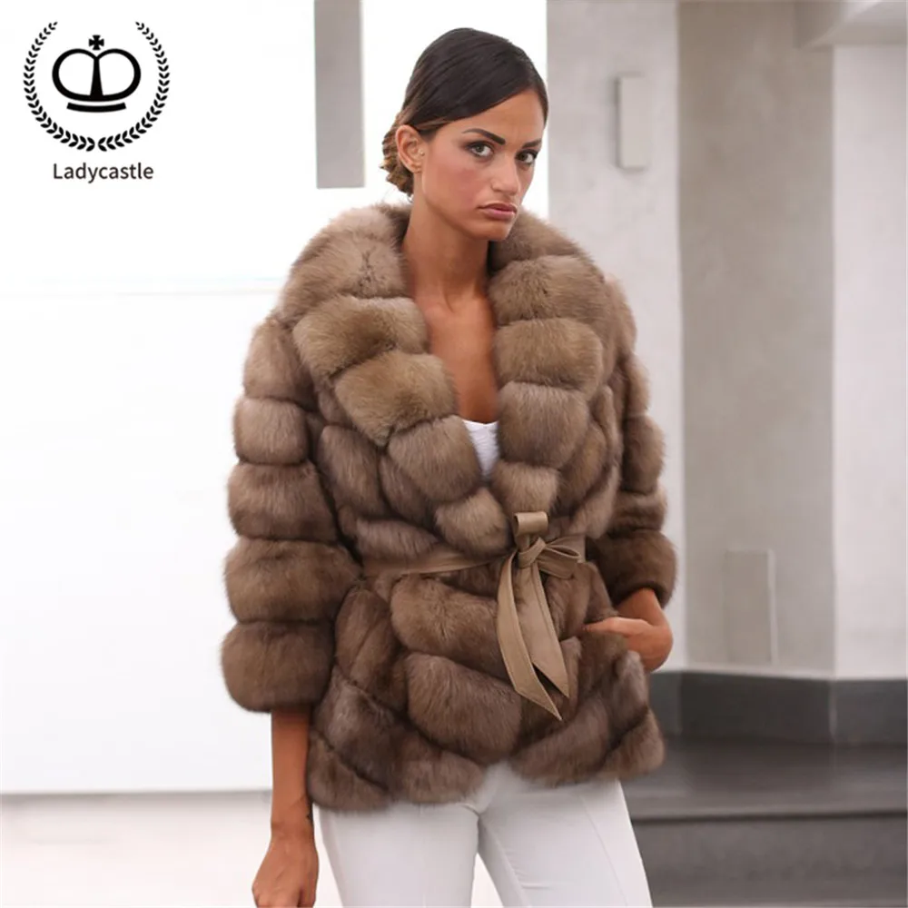 2019 New Real Fur Coat Women Winter Fashion Natural Full Pelt Genuine Fur Jacket With Turn-down Collar Luxury Overcoat FC-268
2019 New Real Fur Coat Women Winter Fashion Natural Full Pelt Genuine Fur Jacket With Turn-down Collar Luxury Overcoat FC-268