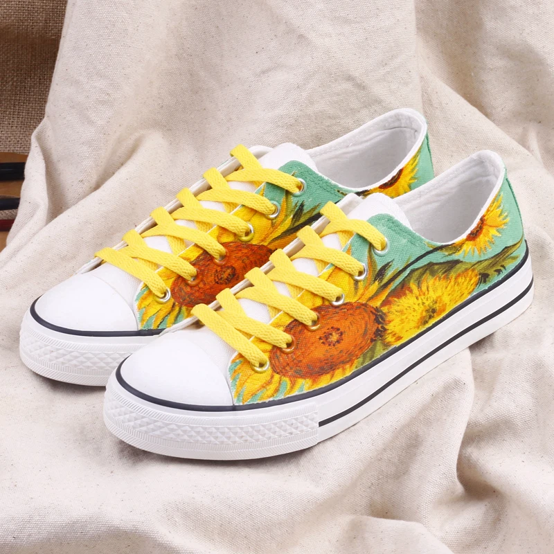 Drawing Sunflower Unisex Women Flats Hand Painted Van Gogh Fashion Design Lace-Up Shoes Low-cut Casual Canvas Sneakers 
Drawing Sunflower Unisex Women Flats Hand Painted Van Gogh Fashion Design Lace-Up Shoes Low-cut Casual Canvas Sneakers