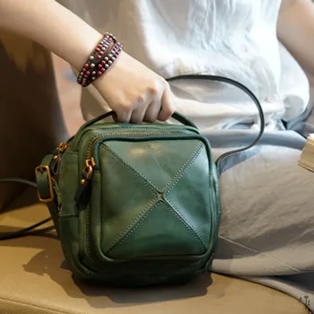 Original Summer handbags Geometric Plaid Small Tote Literature art Retro first layer Cowhide leather Mini Messenger bag Women's
Original Summer handbags Geometric Plaid Small Tote Literature art Retro first layer Cowhide leather Mini Messenger bag Women's