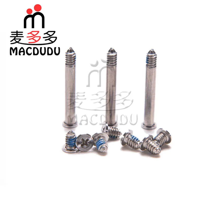 A1278 bottom screws 3