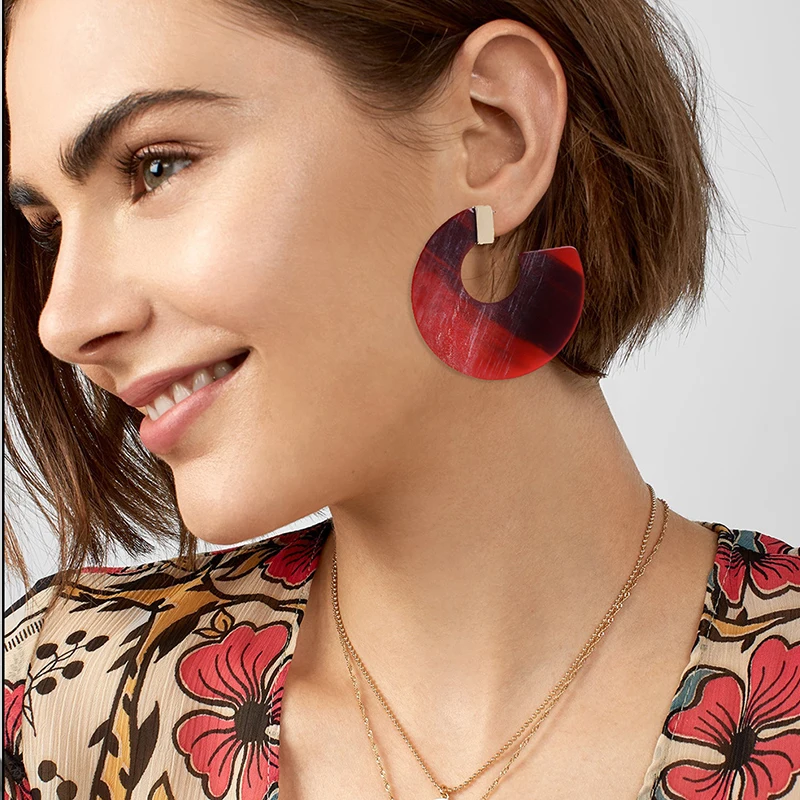 2019 hot acrylic acetate resin earrings geometric semicircle C-shaped big circle leopard twilight exaggerated woman earrings
2019 hot acrylic acetate resin earrings geometric semicircle C-shaped big circle leopard twilight exaggerated woman earrings