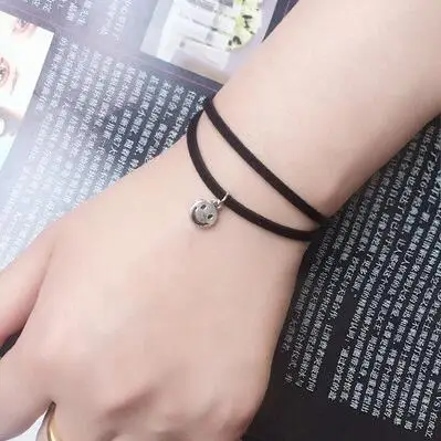 Cheap Creative Lace Bracelet Double layer Smiling face Bracelets & Bangles For Woman man Charms Jewelry accessroies B236
Cheap Creative Lace Bracelet Double layer Smiling face Bracelets & Bangles For Woman man Charms Jewelry accessroies B236
