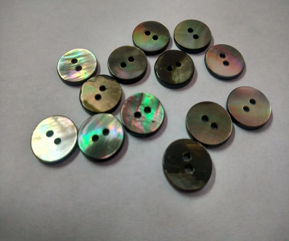 Free shipping 9mm black mother of shell button fashion shirt Black butterfly shell two holes 14L shell double flat 100pcs
Free shipping 9mm black mother of shell button fashion shirt Black butterfly shell two holes 14L shell double flat 100pcs