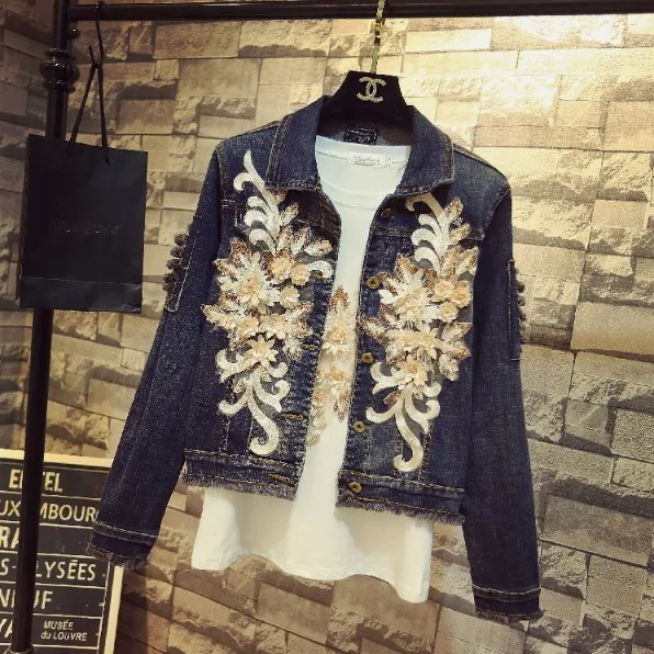 2019 New Fashion Spring Autumn Women's Denim Coat Diamond Flower Embroidered Cowboy Coat Female Long Sleeve Jeans Jacket
2019 New Fashion Spring Autumn Women's Denim Coat Diamond Flower Embroidered Cowboy Coat Female Long Sleeve Jeans Jacket