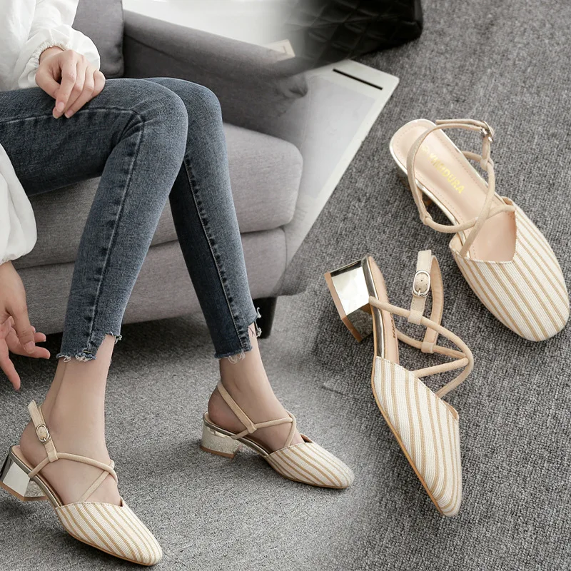 glitter thick square heel cross-tied sandals square toe striped buckle belt low heel sandals women back strap cut out sandalias
glitter thick square heel cross-tied sandals square toe striped buckle belt low heel sandals women back strap cut out sandalias