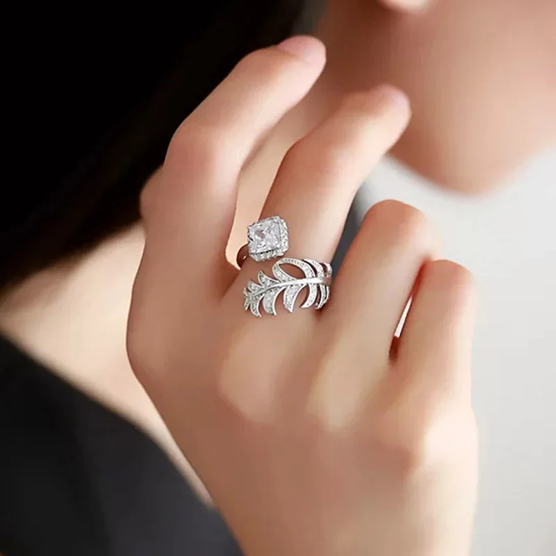 SINLEERY Fashion Square Crystal Leaf Open Adjustable Rings Women Party Gold/Silver Color Jewelry Anel JZ101 SSA
SINLEERY Fashion Square Crystal Leaf Open Adjustable Rings Women Party Gold/Silver Color Jewelry Anel JZ101 SSA